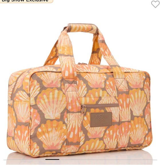 ALOHA Collection Handbags - Aloha Collection Sunrise Shell Weekender